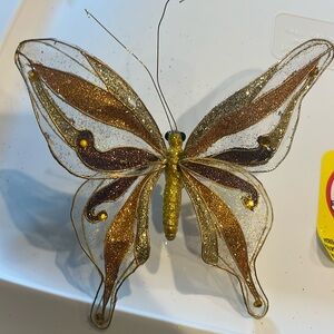 Clip on ornament